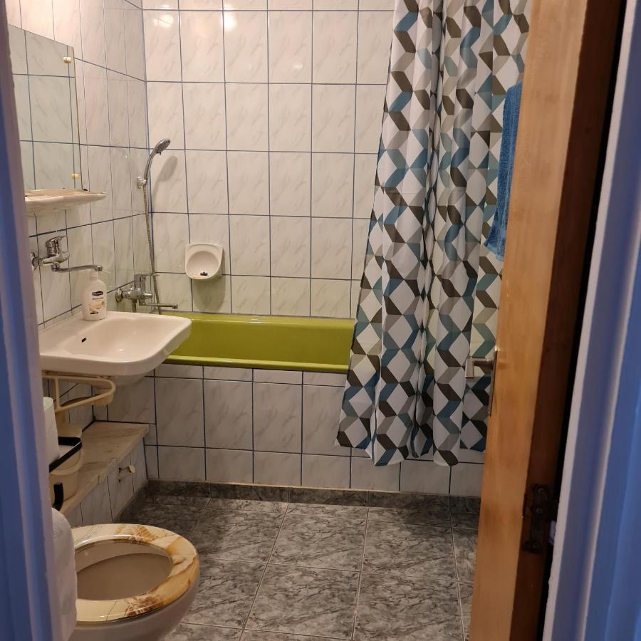 Apartament 2 Camere - Pitesti / 2-Rooms Apartment - Pitesti Luaran gambar