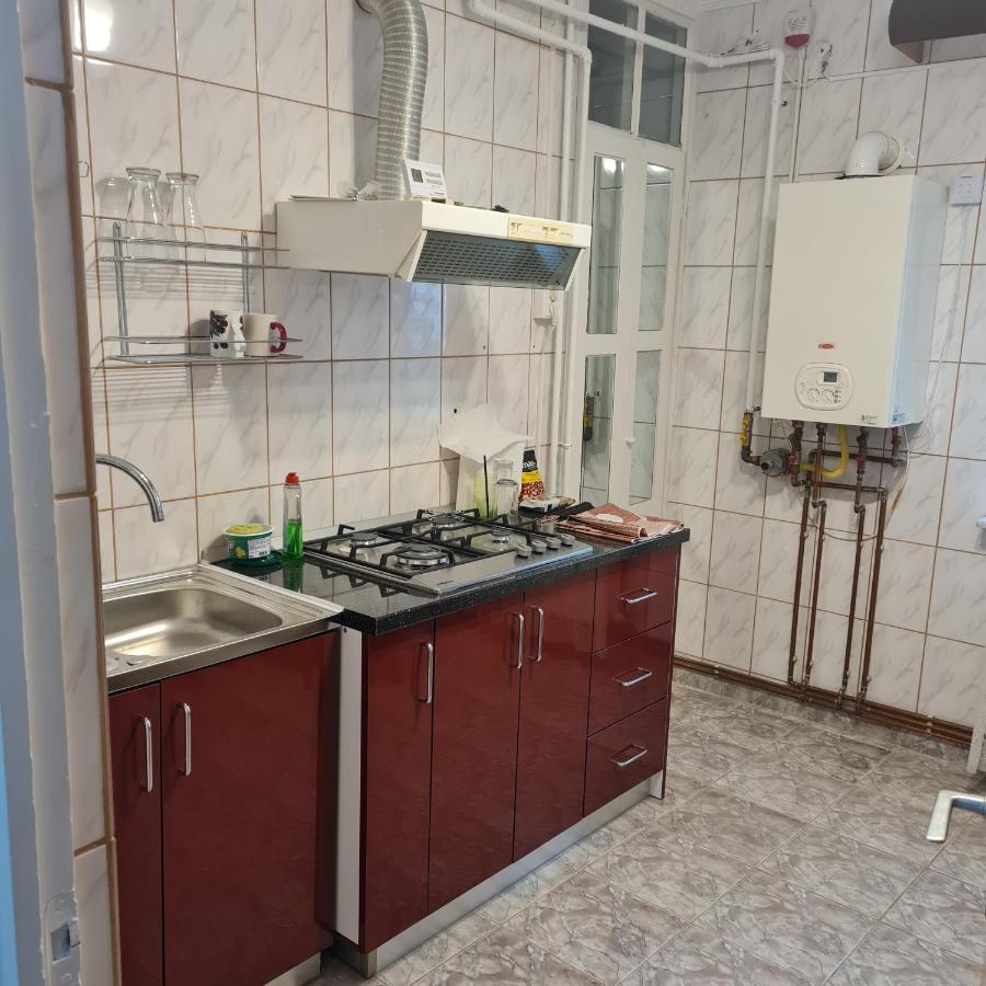 Apartament 2 Camere - Pitesti / 2-Rooms Apartment - Pitesti Luaran gambar